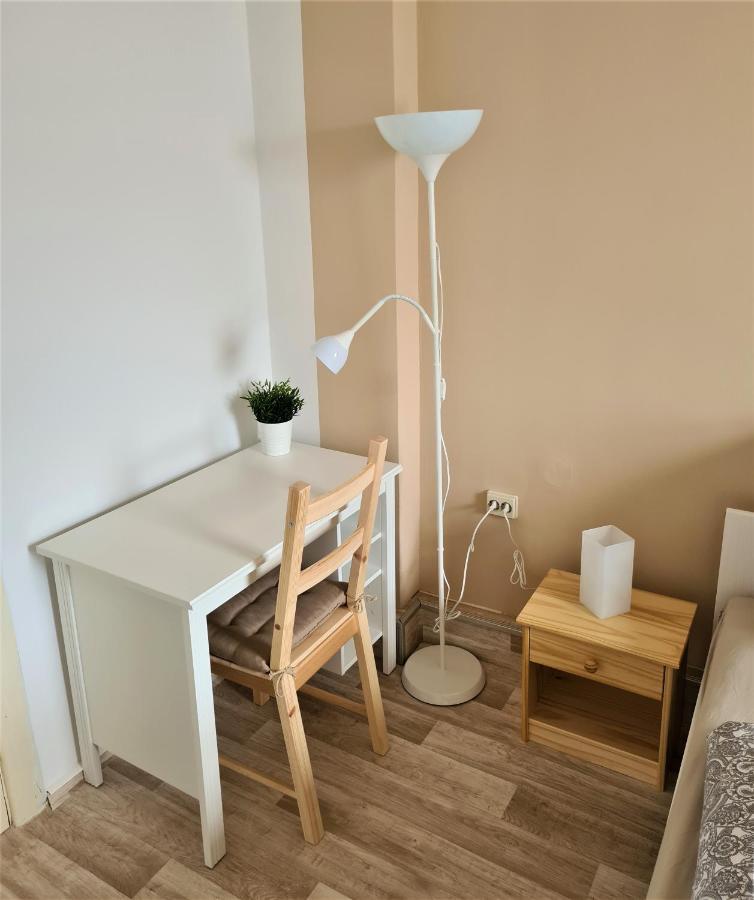 Ferienwohnung Mit Seeblick Brandenburg  Exterior foto